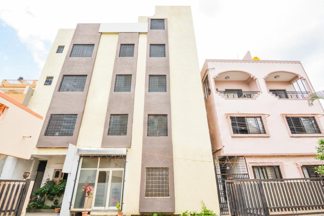 Sukrangu Palace Hotell Shirdi Eksteriør bilde