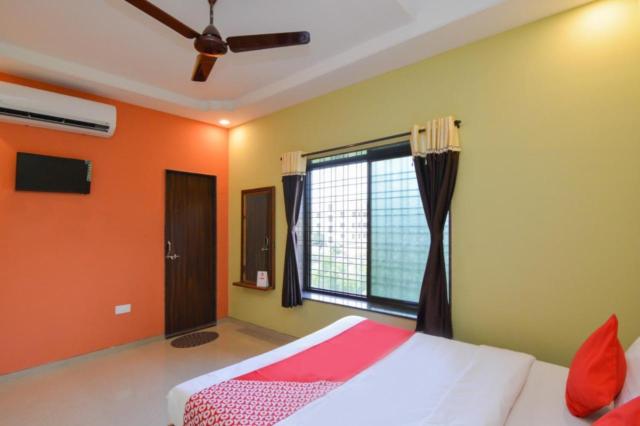 Sukrangu Palace Hotell Shirdi Eksteriør bilde